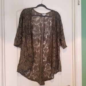 Medium Lularoe Lace Lindsay
